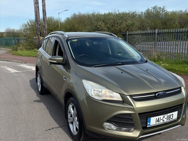 Ford Kuga SUV, Diesel, 2014, Gold
