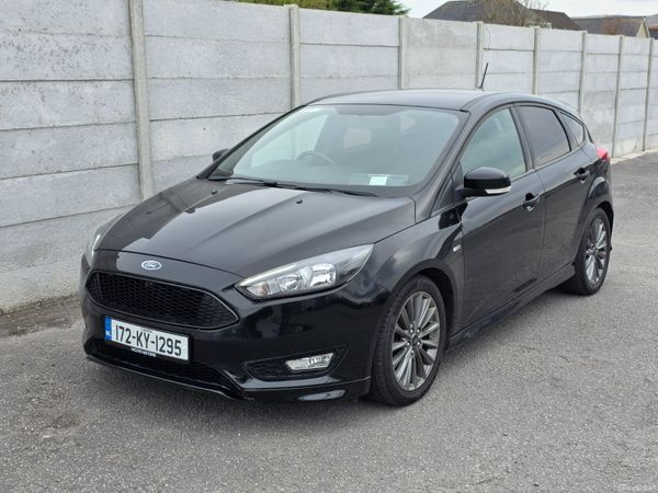 Ford Focus Hatchback, Diesel, 2017, Black