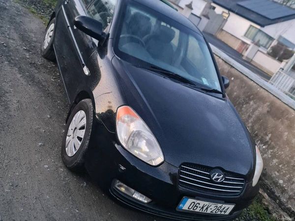 Hyundai Accent Saloon, Petrol, 2006, Black