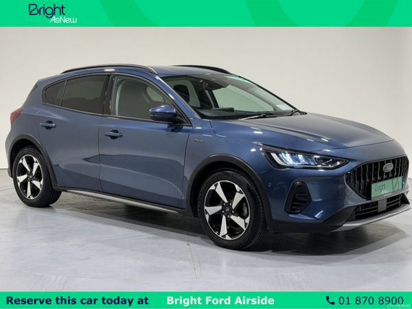 Ford Focus Hatchback, Petrol, 2023, Blue