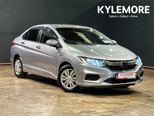 Honda Grace Saloon, Petrol Hybrid, 2019, Silver