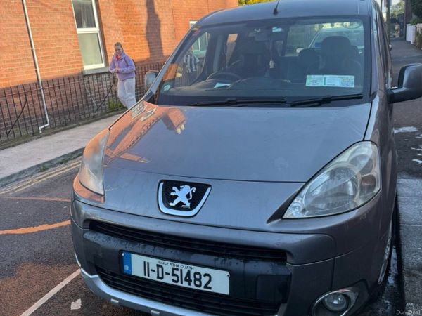 Bentley Other Saloon, Petrol, 2011, Blue