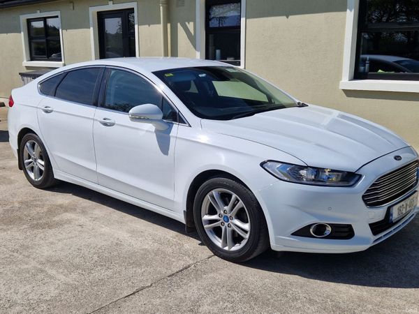 Ford Mondeo Hatchback, Diesel, 2018, White