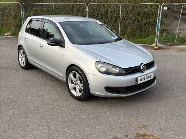 Volkswagen Golf Hatchback, Petrol, 2010, Silver