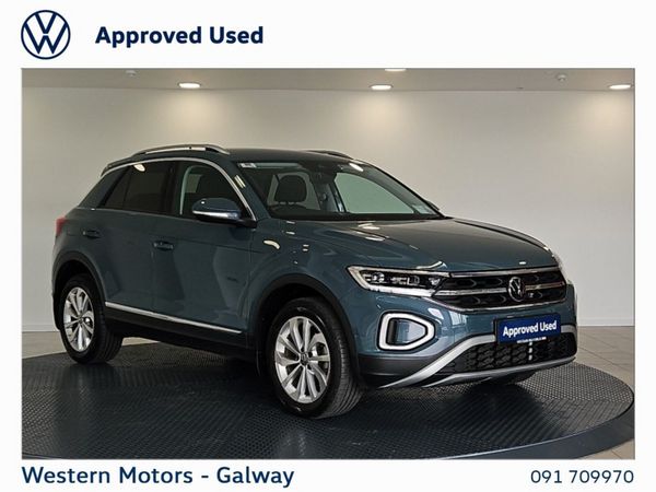 Volkswagen T-Roc SUV, Petrol, 2023, Blue
