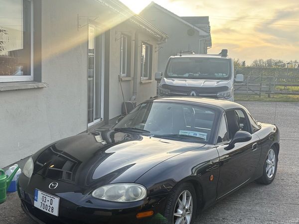 Mazda MX-5 Convertible, Petrol, 2003, Black