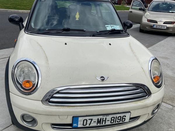 Mini Cooper Hatchback, Petrol, 2007, White