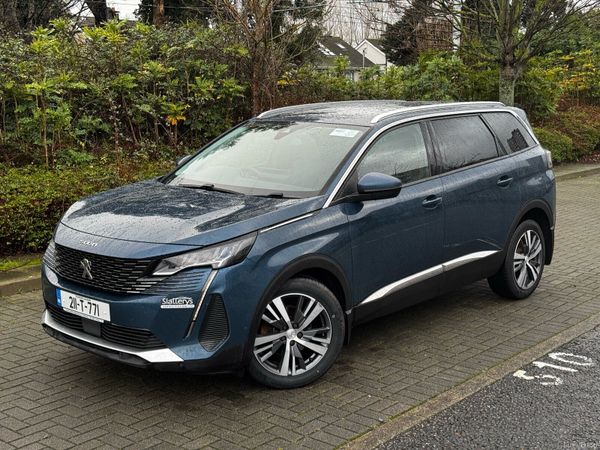 Peugeot 5008 MPV, Diesel, 2021, Blue