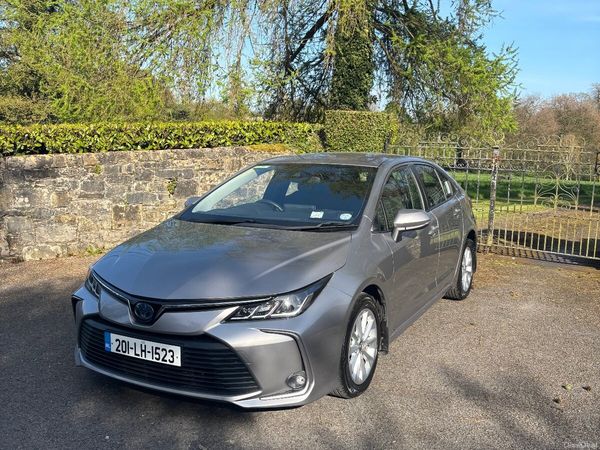 Toyota Corolla Saloon, Petrol Hybrid, 2020, Grey