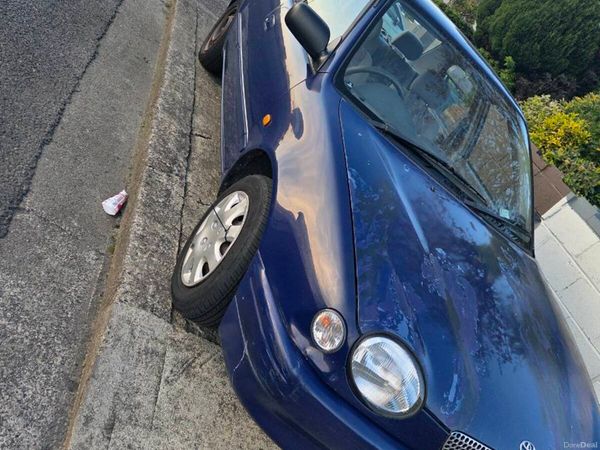 Toyota Corolla Saloon, Petrol, 1999, Blue