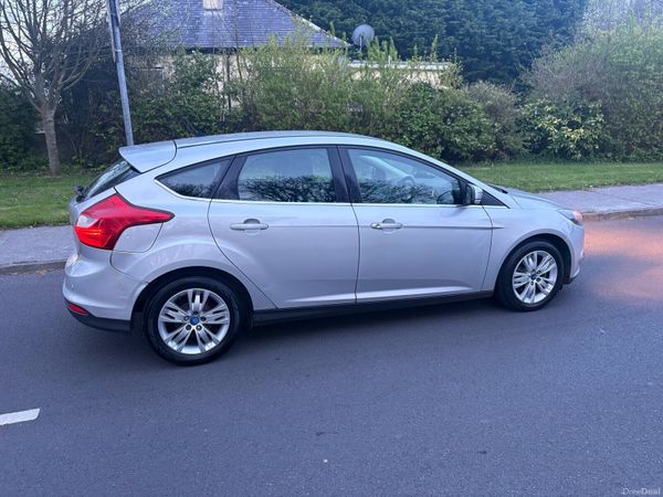 Ford Focus Hatchback, Diesel, 2014, Silver