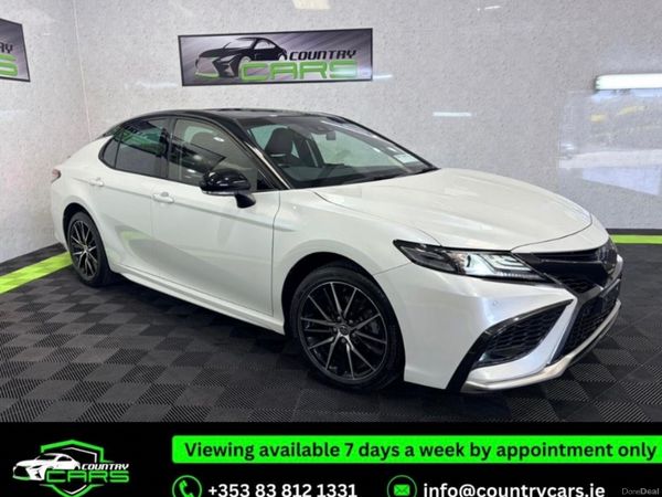 Toyota Camry Saloon, Petrol Hybrid, 2023, White