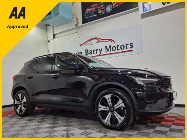 Volvo XC40 SUV, Petrol Plug-in Hybrid, 2023, Black
