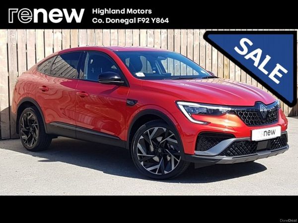 Renault Arkana Hatchback, Petrol Hybrid, 2025, Red