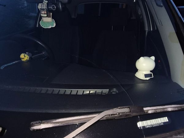 Suzuki Swift Hatchback, Petrol, 2015, White