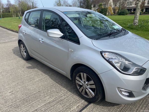 Hyundai ix20 MPV, Petrol, 2014, Silver