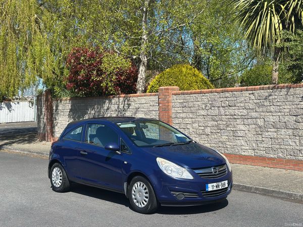 Opel Corsa Hatchback, Petrol, 2011, Blue