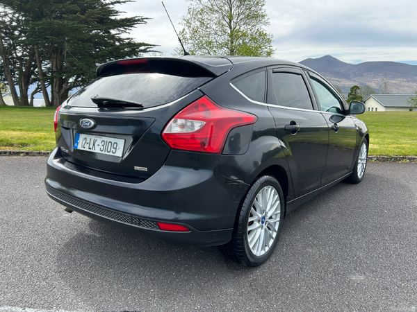 Ford Focus Hatchback, Diesel, 2012, Black