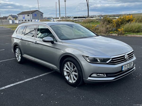 Volkswagen Passat Estate, Petrol, 2017, Silver