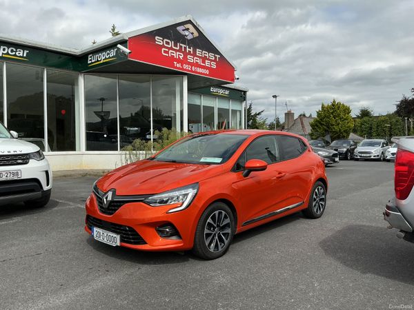 Renault Clio Hatchback, Diesel, 2020, Orange