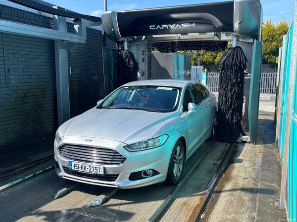 Ford Mondeo Hatchback, Diesel, 2015, Silver