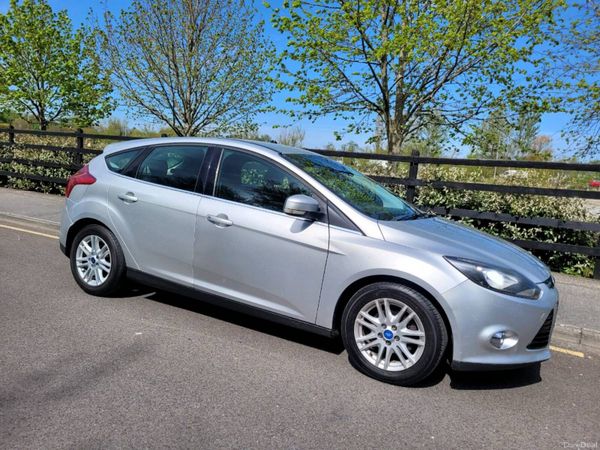 Ford Focus Hatchback, Diesel, 2013, Silver