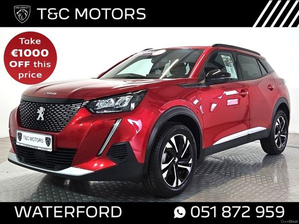 Peugeot 2008 MPV, Petrol, 2023, Red