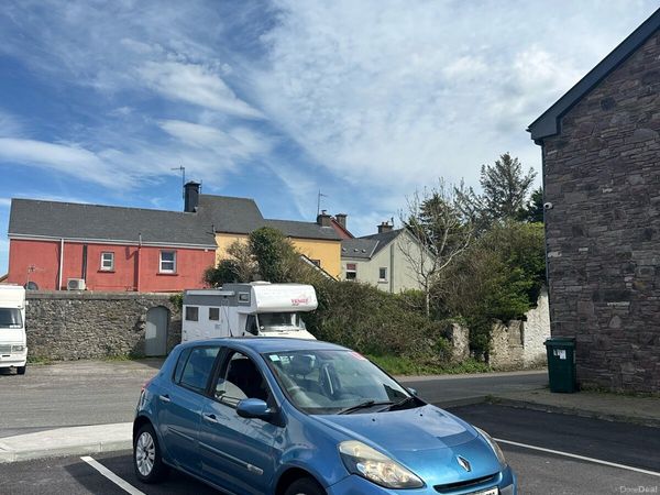 Renault Clio Hatchback, Diesel, 2010, Blue