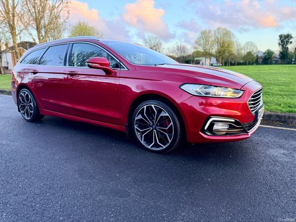 Ford Mondeo Estate, Diesel, 2020, Red