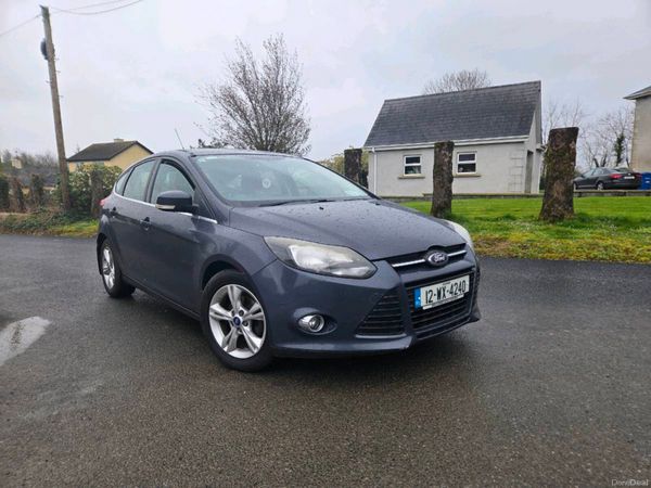 Ford Focus Hatchback, Diesel, 2012, Grey