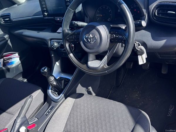 Toyota Yaris Hatchback, Petrol, 2021, Black
