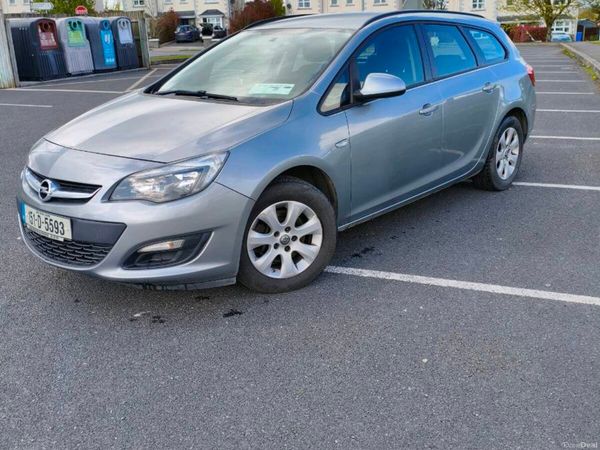 Opel Astra Estate, Diesel, 2015, Silver
