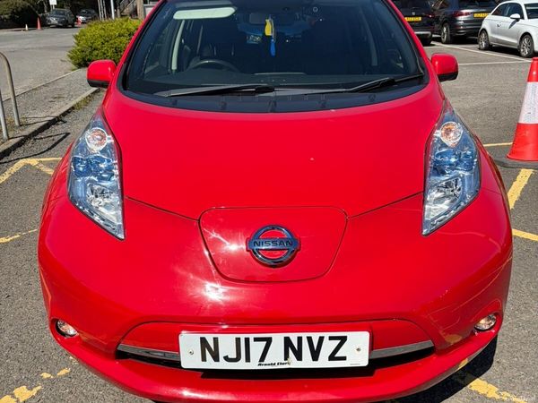Nissan Leaf Hatchback, Electric, 2017, Red
