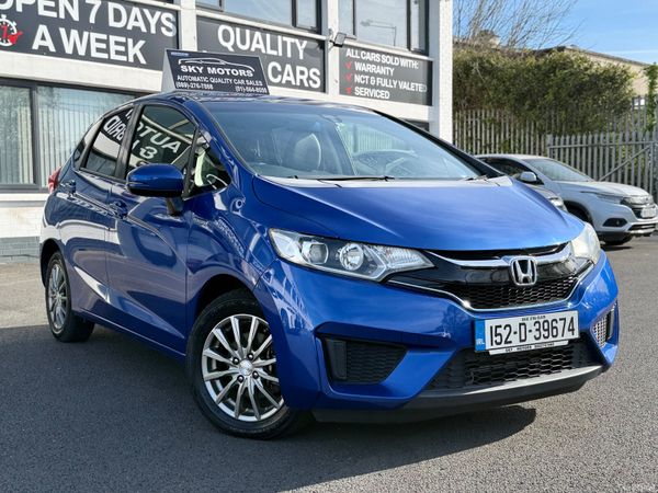 Honda Fit Hatchback, Petrol Hybrid, 2015, Blue
