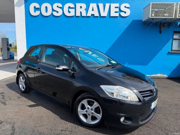 Toyota Auris MPV, Diesel, 2012, Black