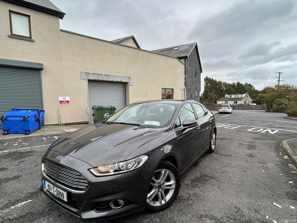 Ford Mondeo Hatchback, Diesel, 2015, Grey