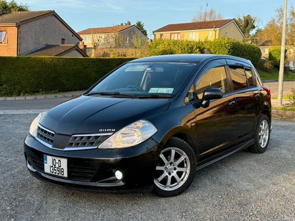 Nissan Tiida Hatchback, Petrol, 2010, Black