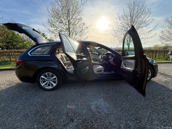 BMW 5-Series Estate/Jeep, Diesel, 2015, Black
