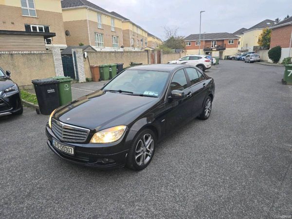 Mercedes-Benz C-Class Saloon, Petrol, 2010, Black