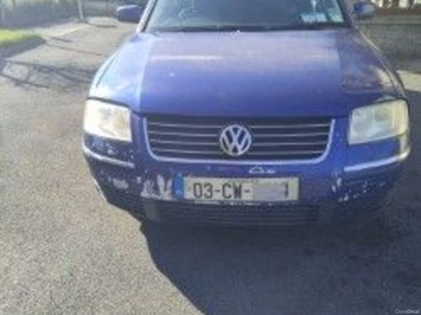 Volkswagen Passat Saloon, Diesel, 2003, Blue