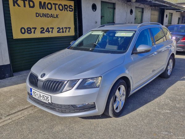 Skoda Octavia Estate, Diesel, 2019, Silver