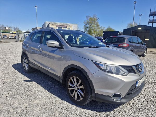 Nissan Qashqai SUV, Diesel, 2017, Grey