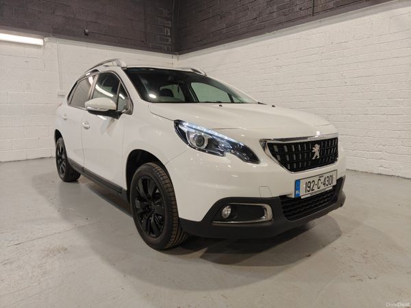 Peugeot 2008 Estate, Petrol, 2019, White
