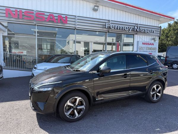 Nissan Qashqai MPV, Petrol Hybrid, 2023, Black