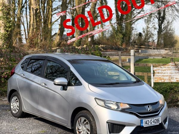 Honda Fit Hatchback, Petrol, 2014, Silver