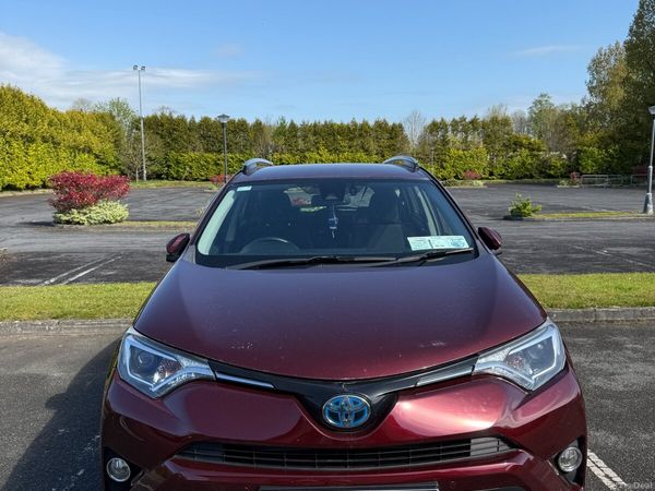 Toyota RAV4 SUV, Petrol Hybrid, 2017, Red