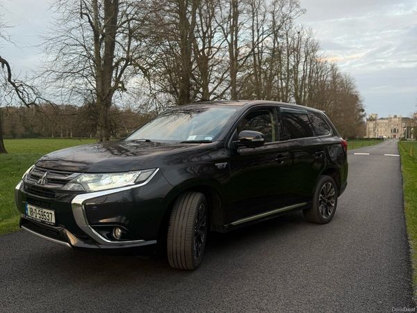 Mitsubishi Outlander SUV, Petrol Plug-in Hybrid, 2018, Black