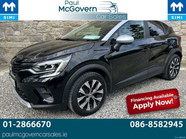 Renault Captur Hatchback, Petrol, 2023, Black