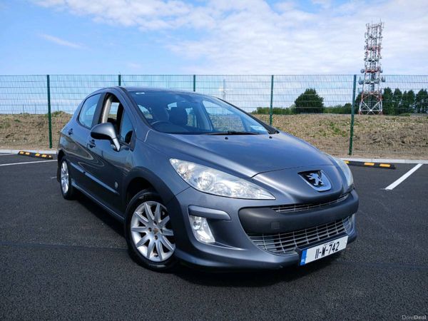 Peugeot 308 Hatchback, Diesel, 2011, Grey