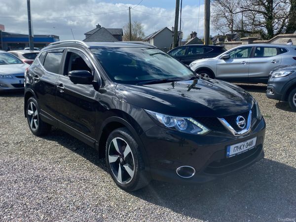 Nissan Qashqai SUV, Diesel, 2017, Black